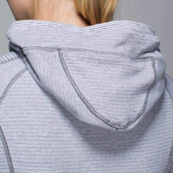 Lululemon Think Fast Hoodie size 2 - Picture 13 of 15